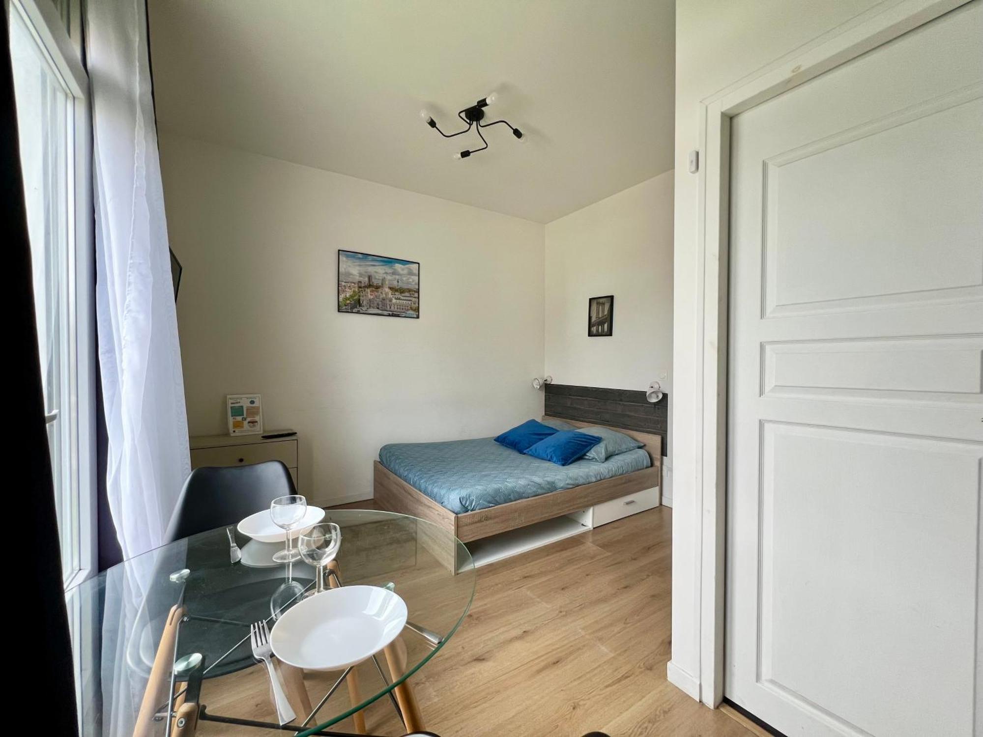 Studios Ideal Pro I Centre-Ville & Parking Gratuit Châtellerault Eksteriør billede